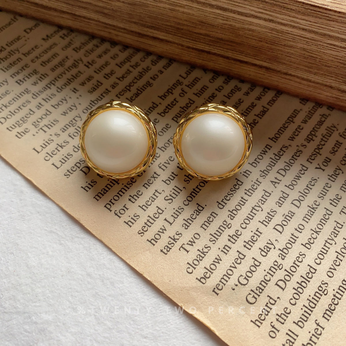 Gold Button Vintage CHANEL Style Elegant Pearl  Earrings