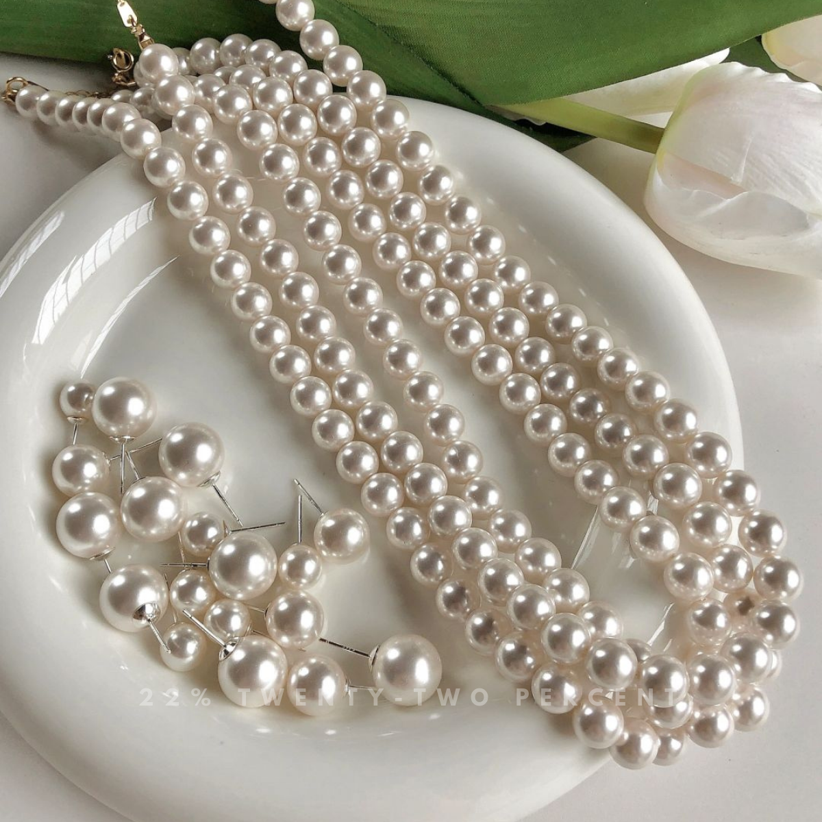22Percent_pearl_necklace