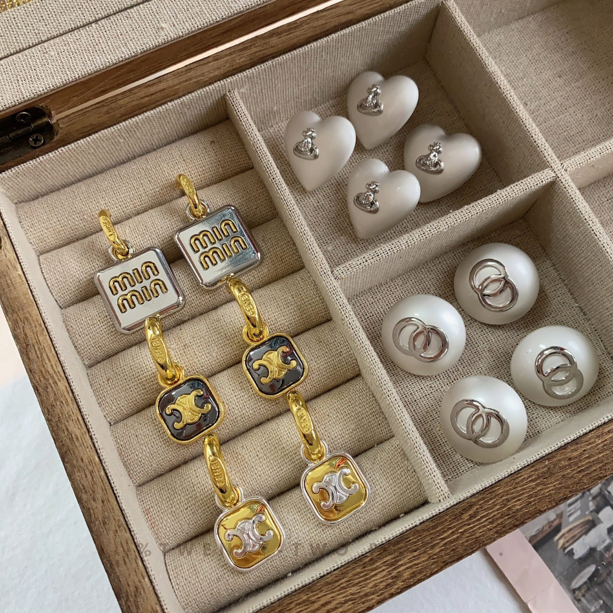 Triomphe Metallic Silver Gold Temperament Earrings