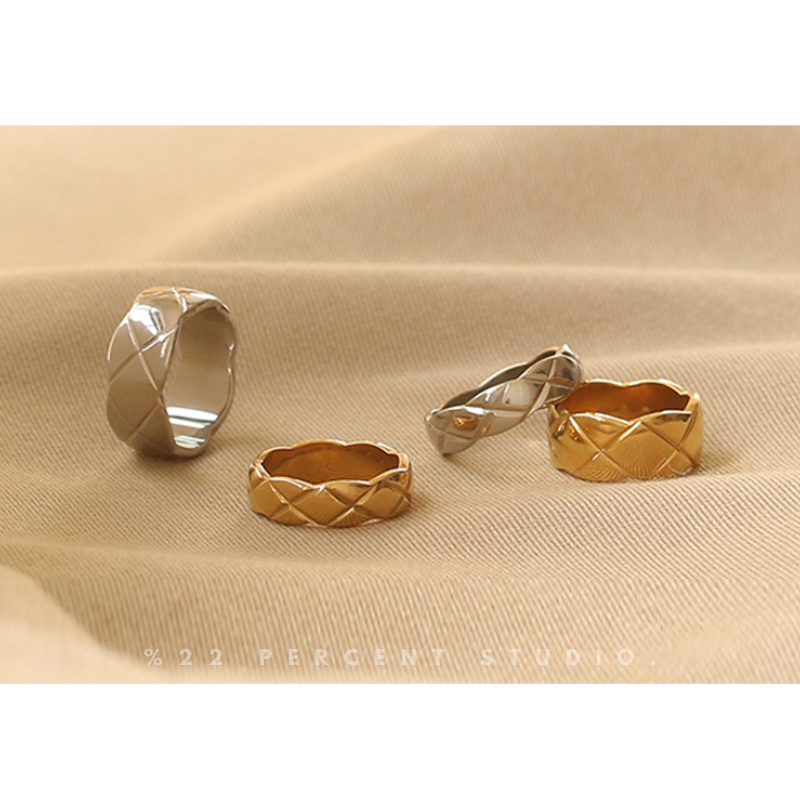 Quilted Style Pattern High-Color Gold Silver Ring