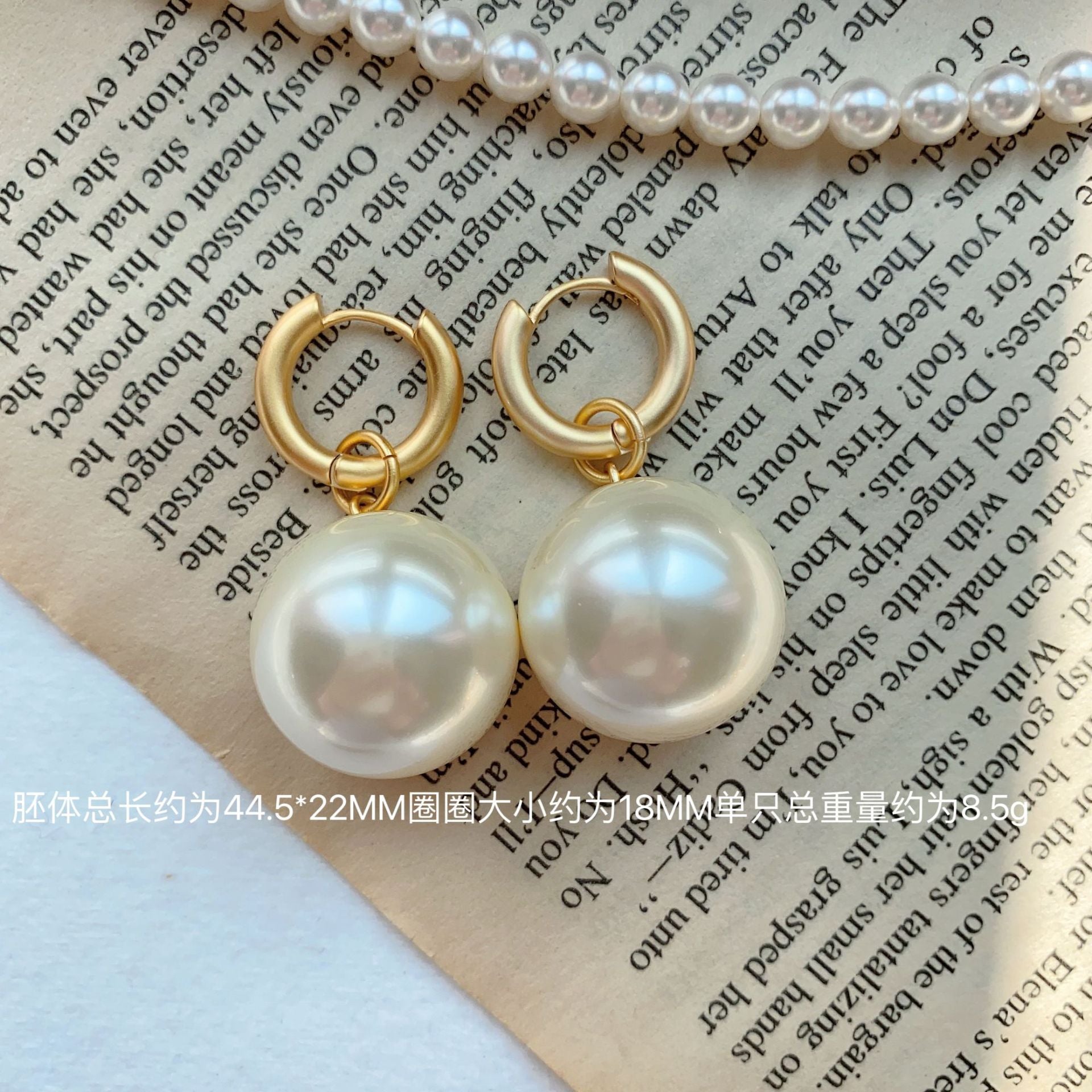 Classic Vintage Pearl Detachable Light Luxury Pearl Earrings