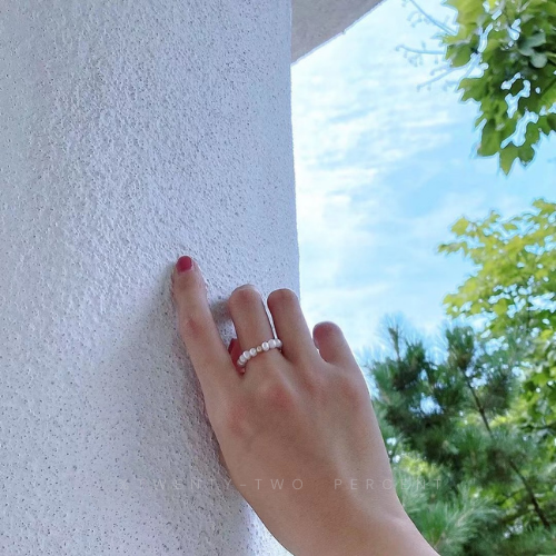 Natural Baroque White Pearl Ring Mini