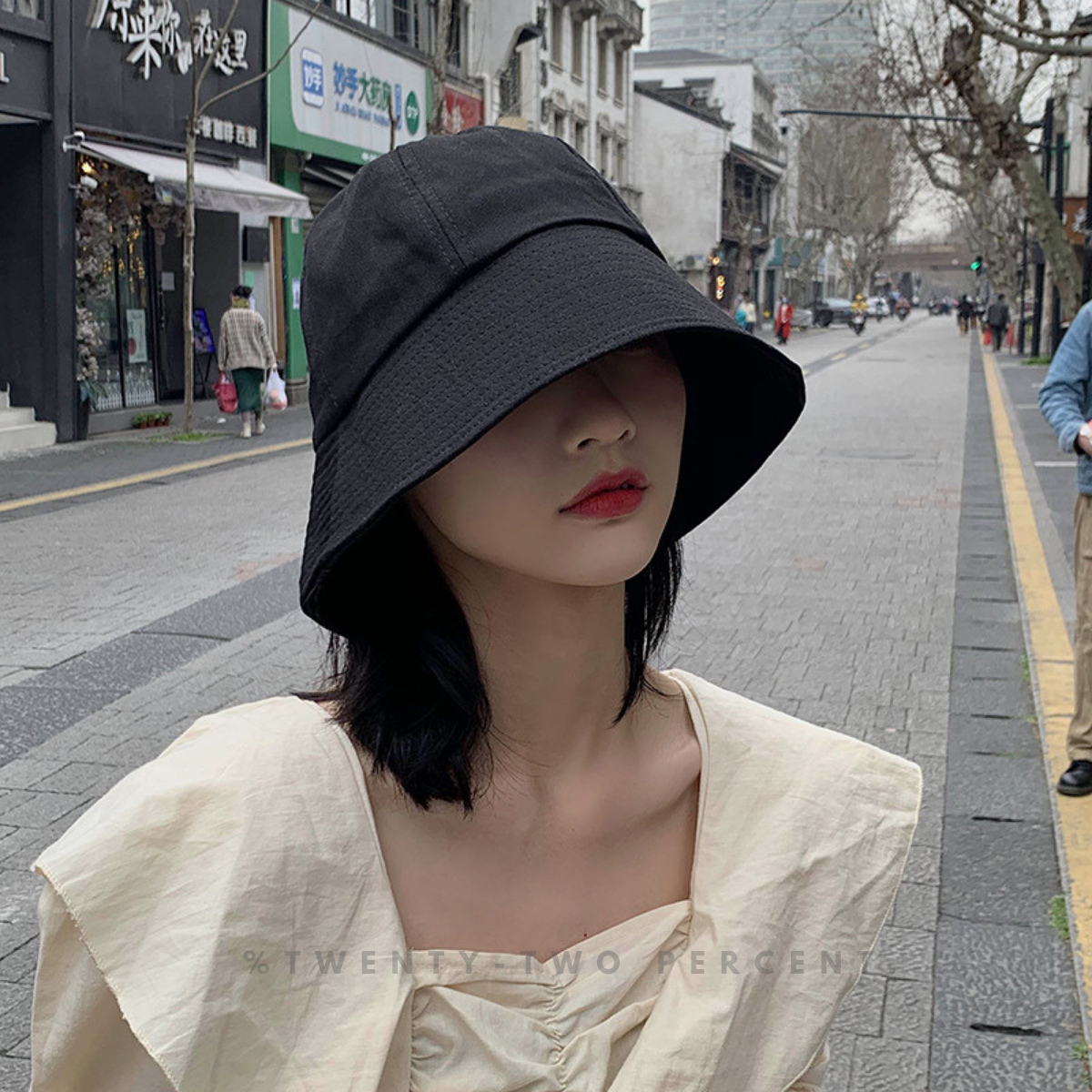 Minimalist Sun Protection Bucket Hat