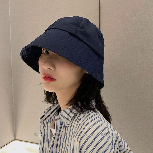Minimalist Sun Protection Bucket Hat