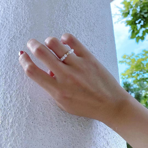 Natural Baroque White Pearl Ring Mini